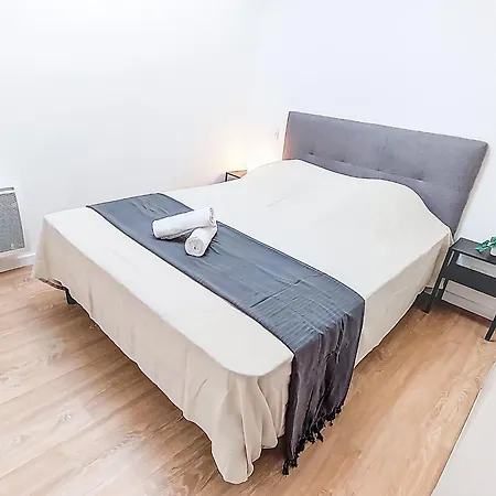 Les Cariatides 3 By Interhome *